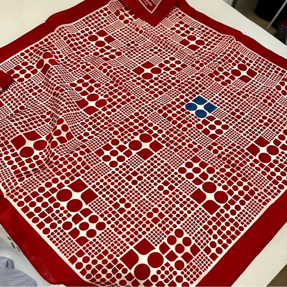 100% Silk Kate Spade New York 22” Square Red White Blue Scarf Handkercheif - Picture 7 of 11